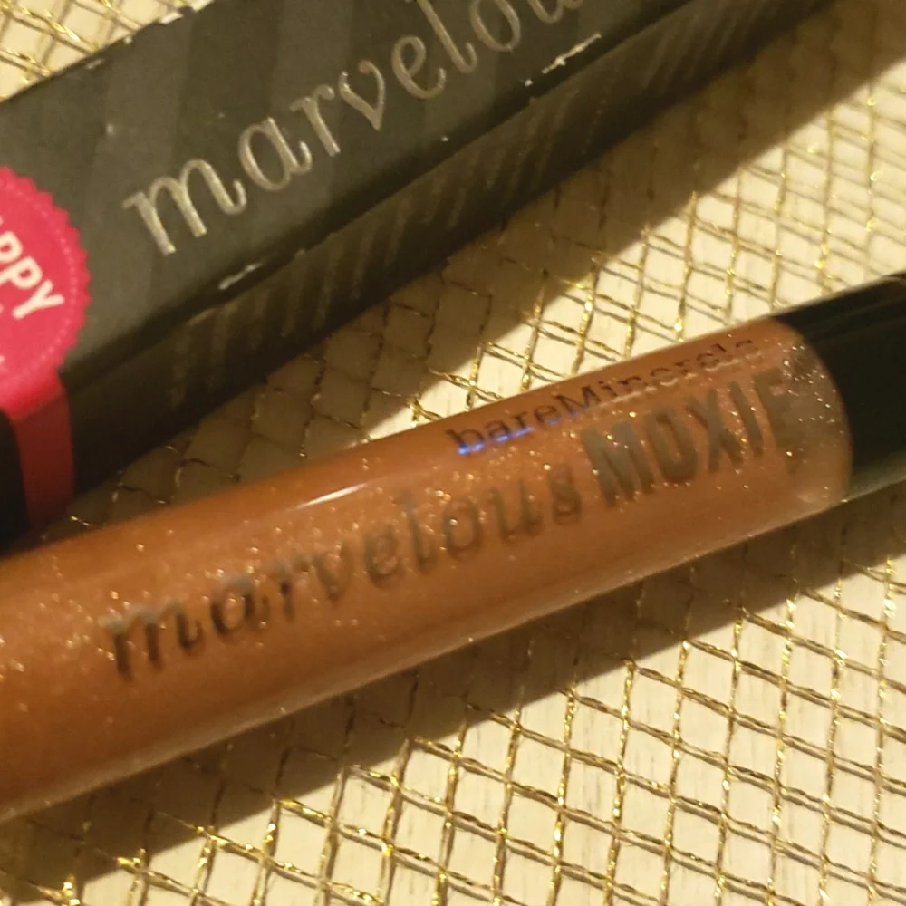 🧚‍♀️RULE BREAKER BareMinerals DISCONTINUED Moxie Gloss NWT